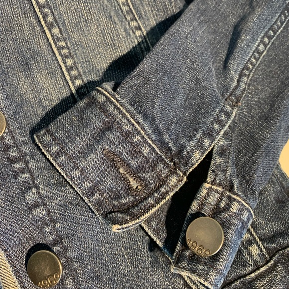 GAP Kids Girl's blue denim jean jacket XXL - Picture 6 of 7